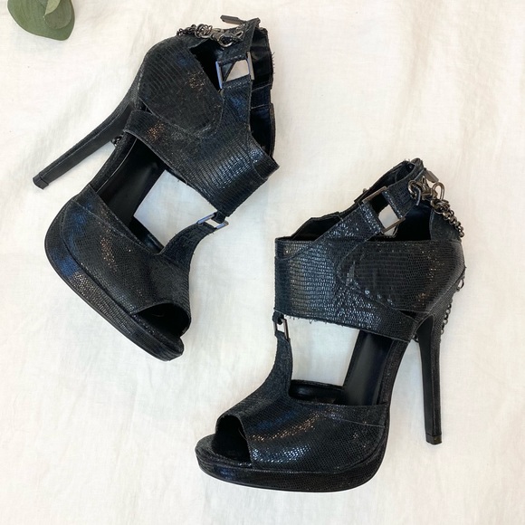 ALDO Black Chained Pumps - Picture 6 of 16